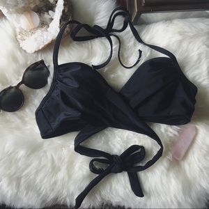 VS black bikini top